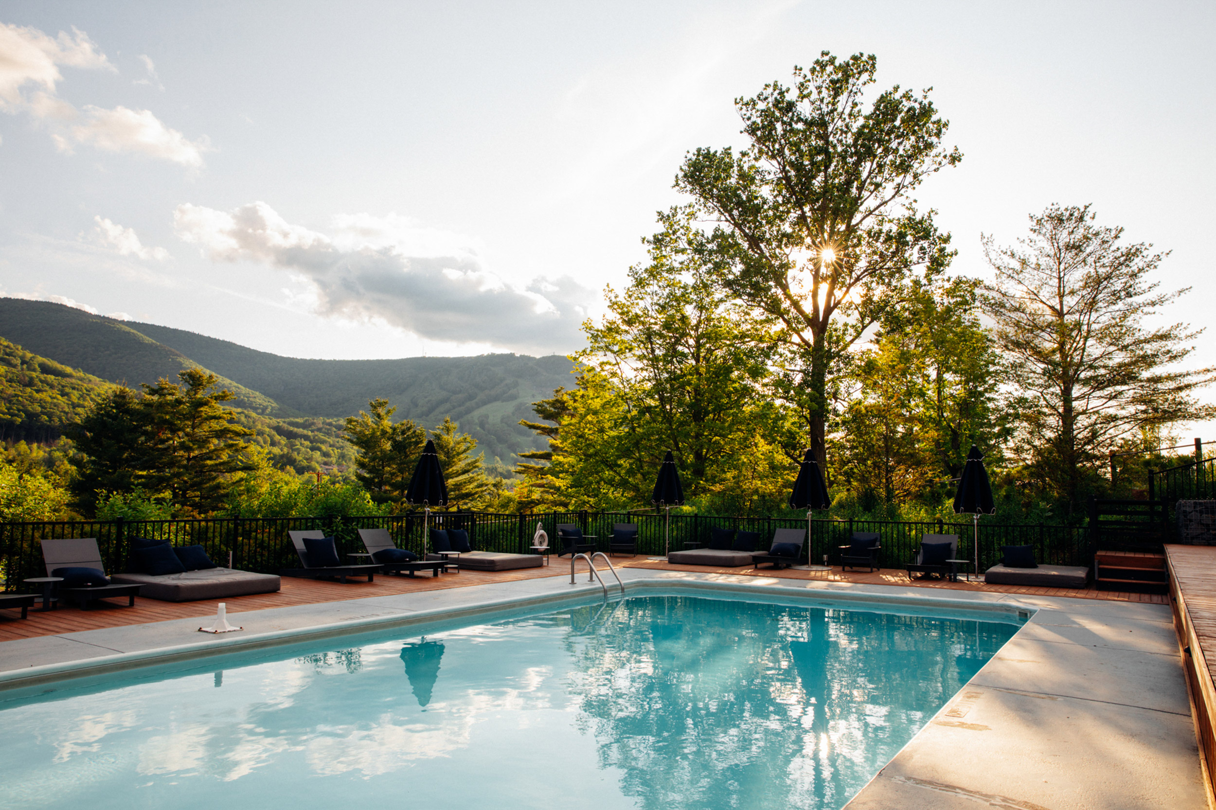 G 13 Scribners Catskill Lodge