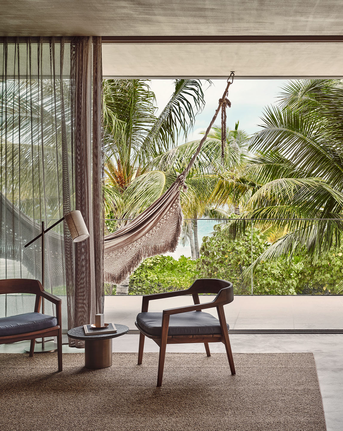 Patina Maldives, Fari Islands