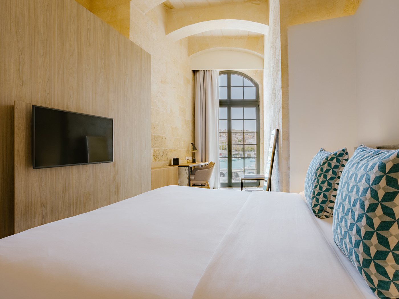 Cugo Gran Macina Grand Harbour Grand Harbour Suite V2 R 03