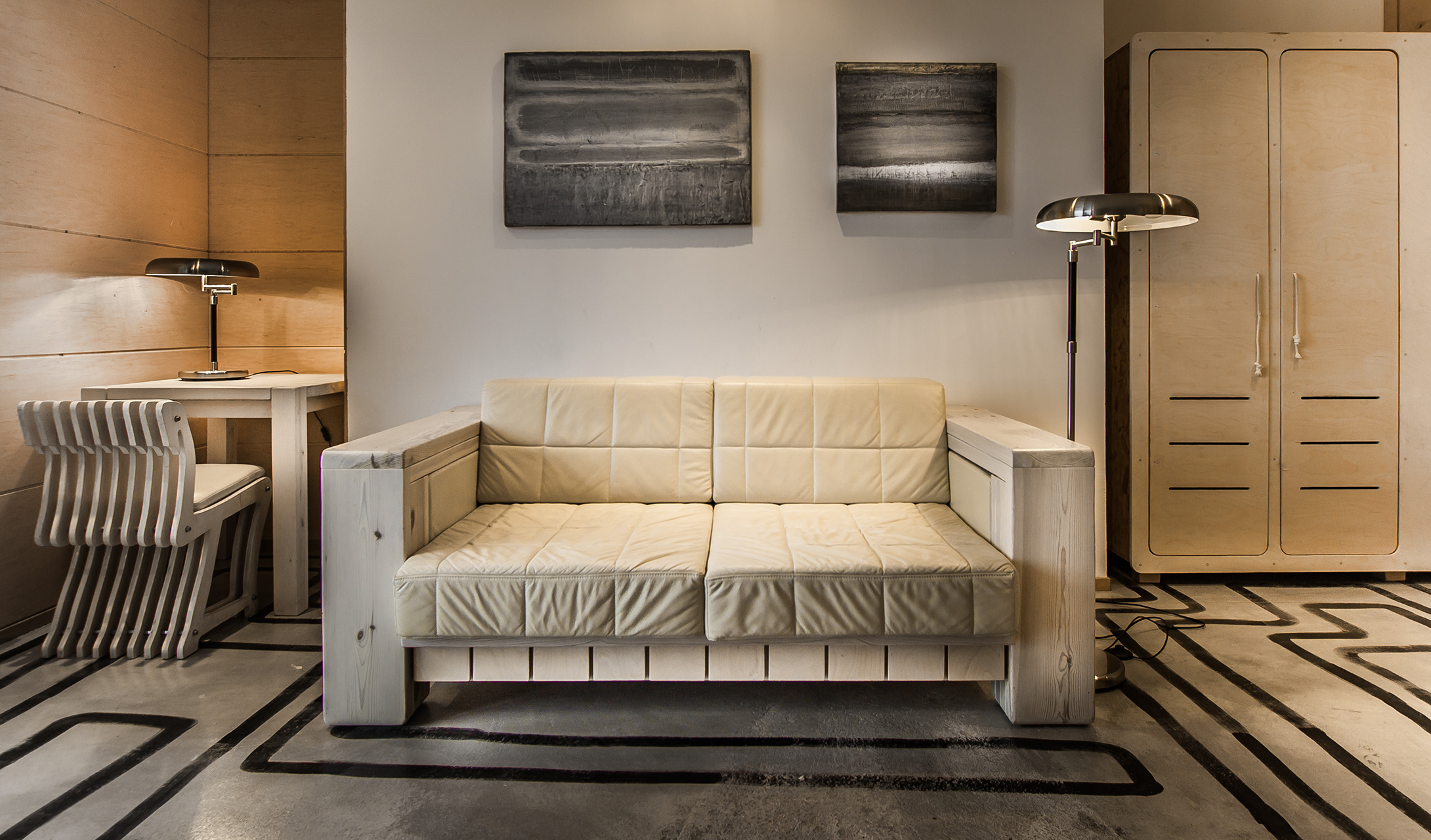 Hotel Galery69 Interior Sofa in Stawiguda, Masuria