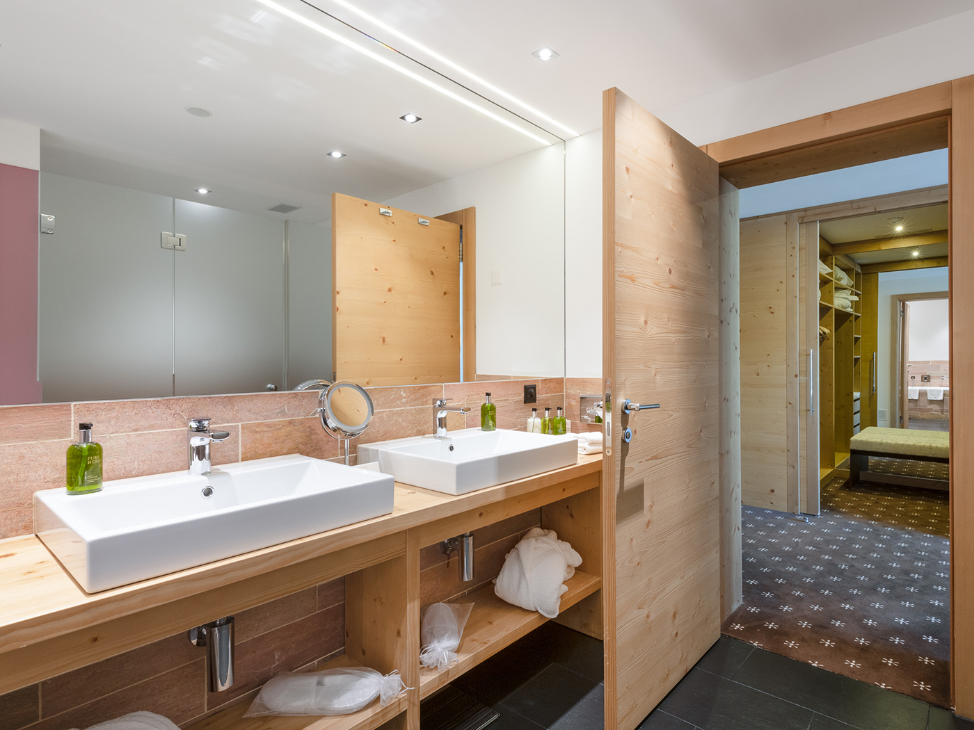 Nira Alpina Alpine Junior Suite Summer Be V3 05