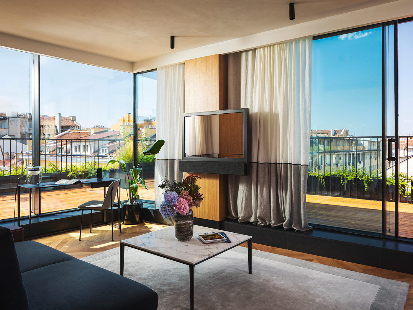 Juno Hotel Sofia Loft King R 02