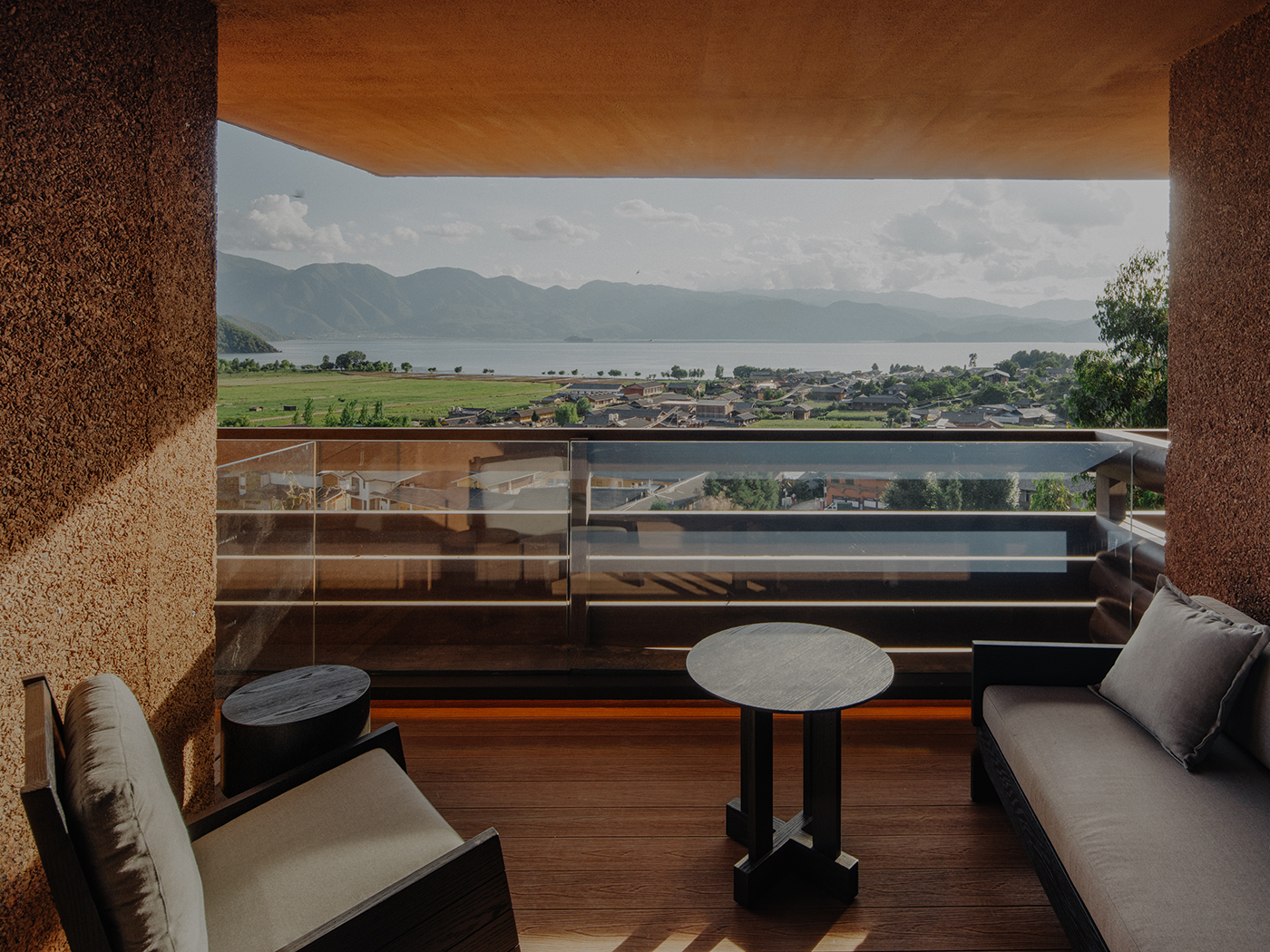 Arcadia Place Lugu Lake Lake View King Room R V2 03