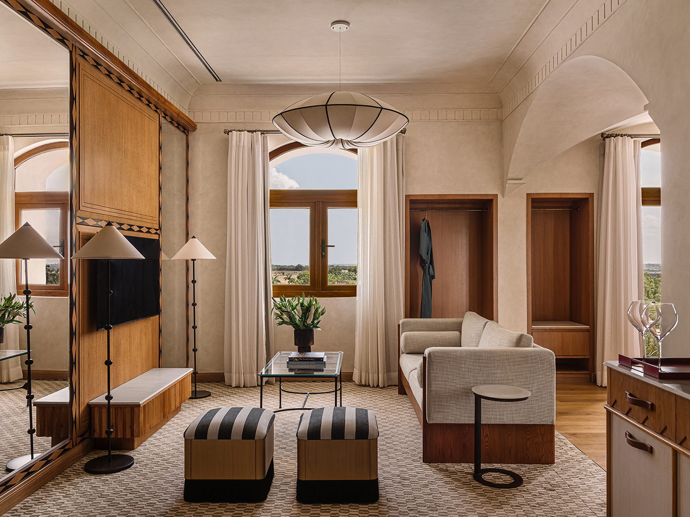 Hotel Irada Collectors Suite V2 R 04