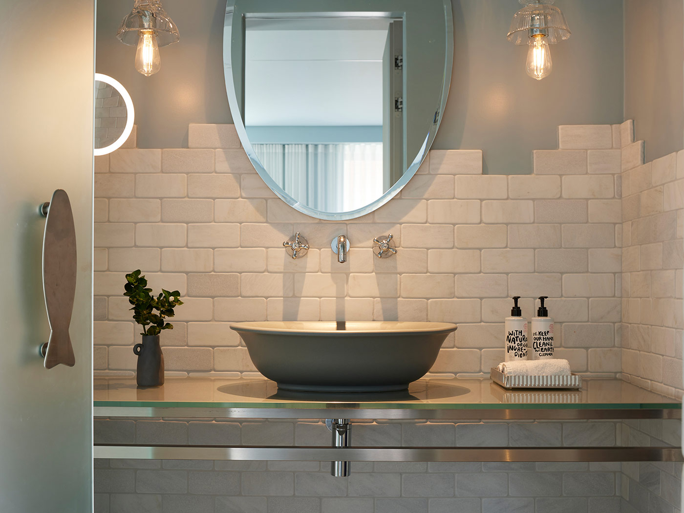 Fresh Hotel Comfort Room R 04