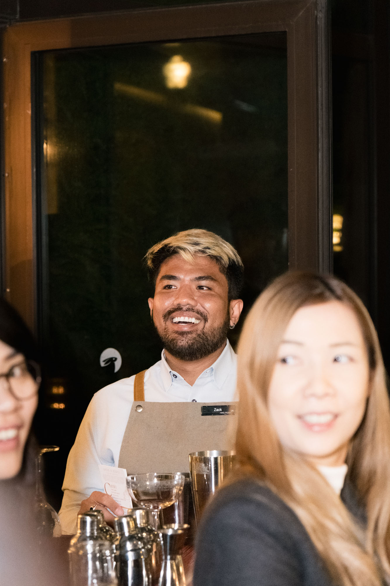 DH SALES24 S Hong Kong Travelpro 08