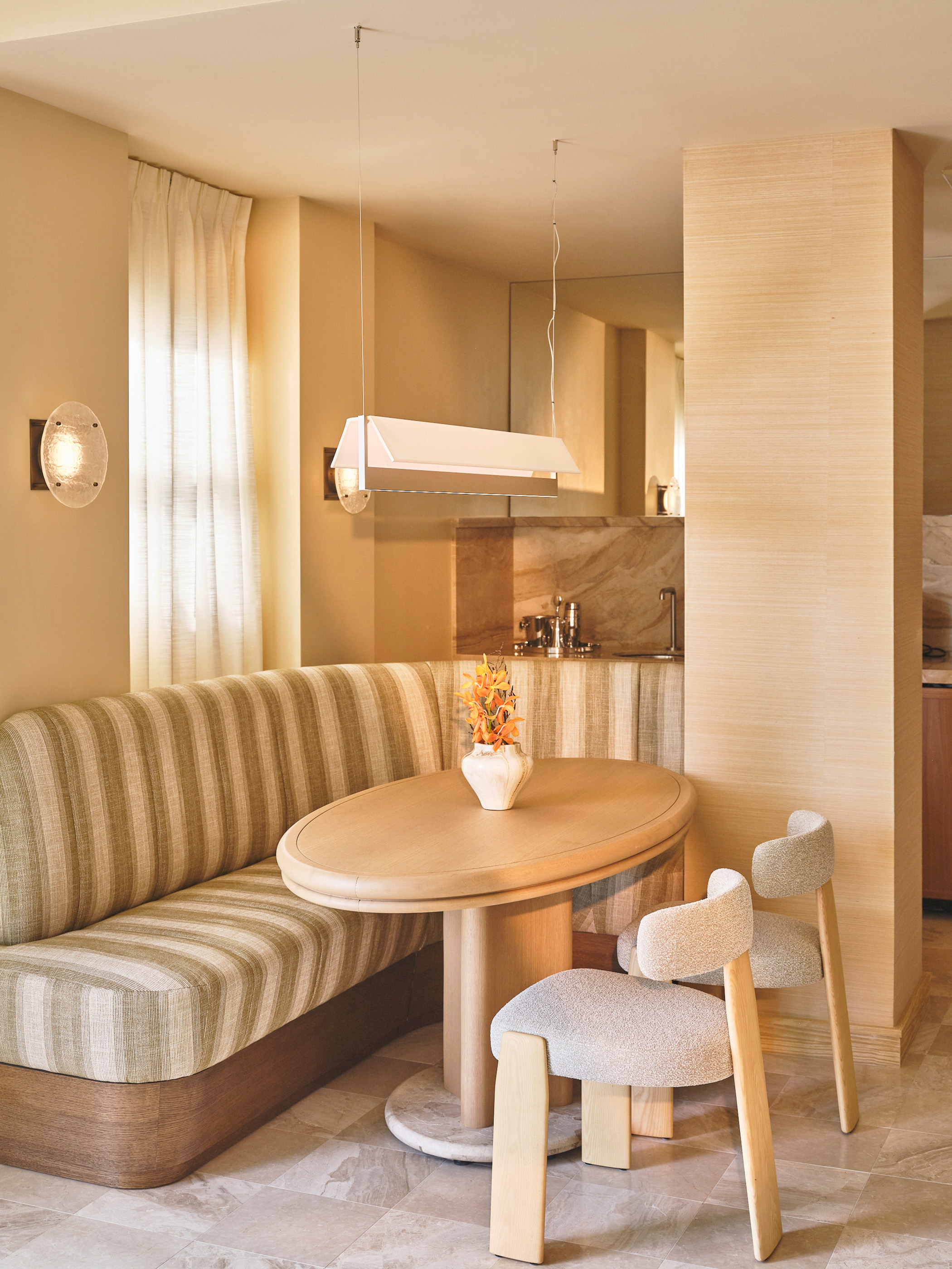 G 21 Shelborne By Proper