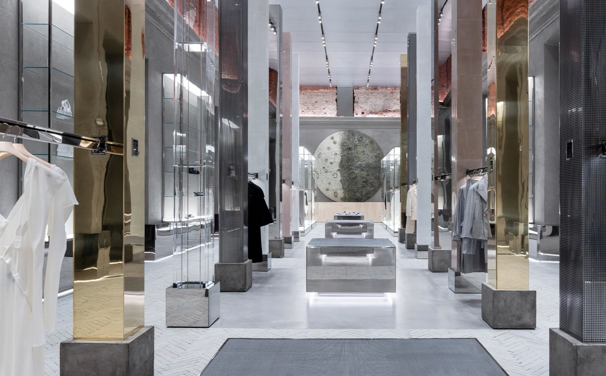 Journal Article Nina Yashar Milan 08.2