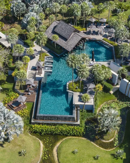 17 Top Tropical Modernist Hotels The Slate Exterior Garden