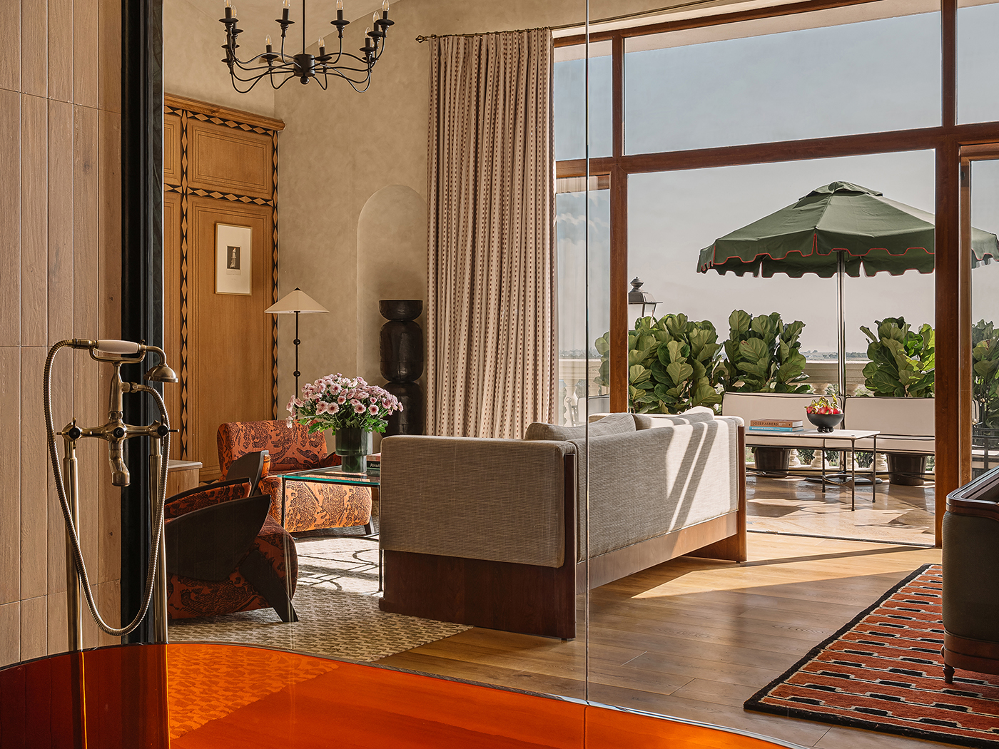 Hotel Irada Collectors Suite V2 R 06