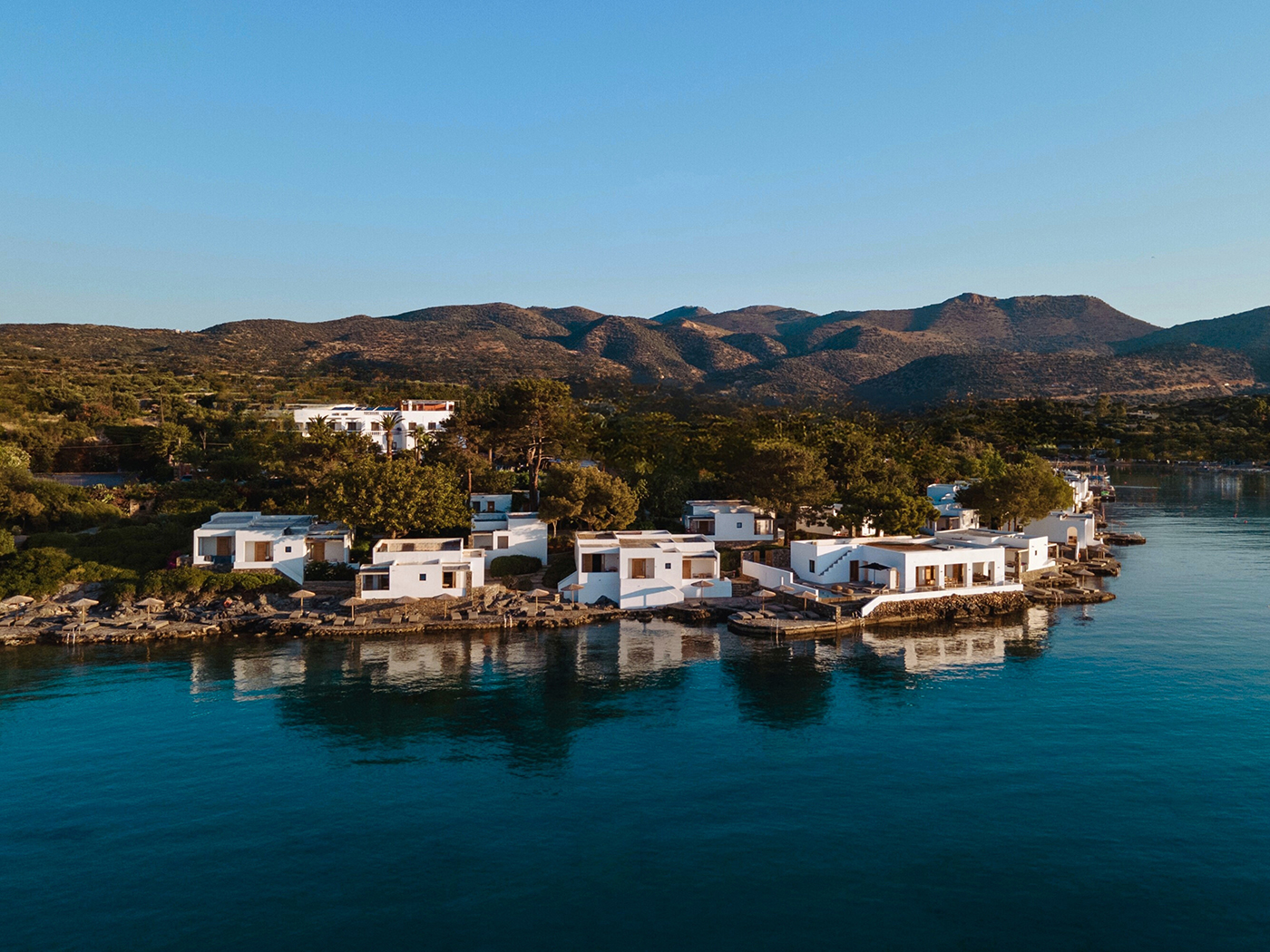 Minos Beach Superior Waterfront Bungalow R 02