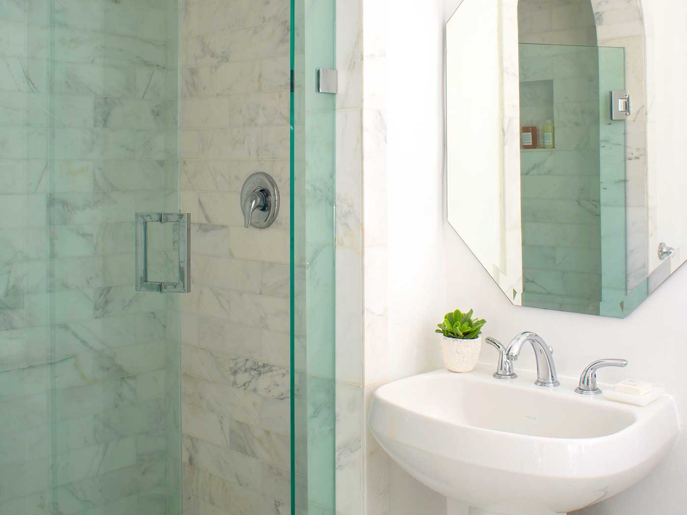 Avalon Palm Springs Premium Courtyard Studio R 03