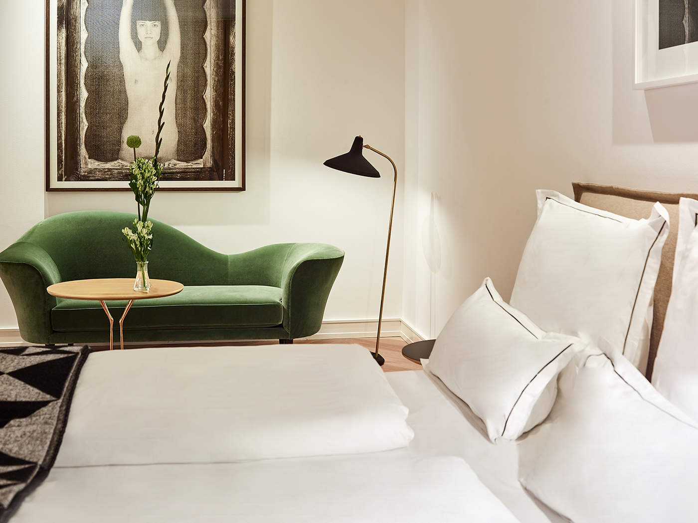 Qvest Hotel Townhouse Park Suite R 03