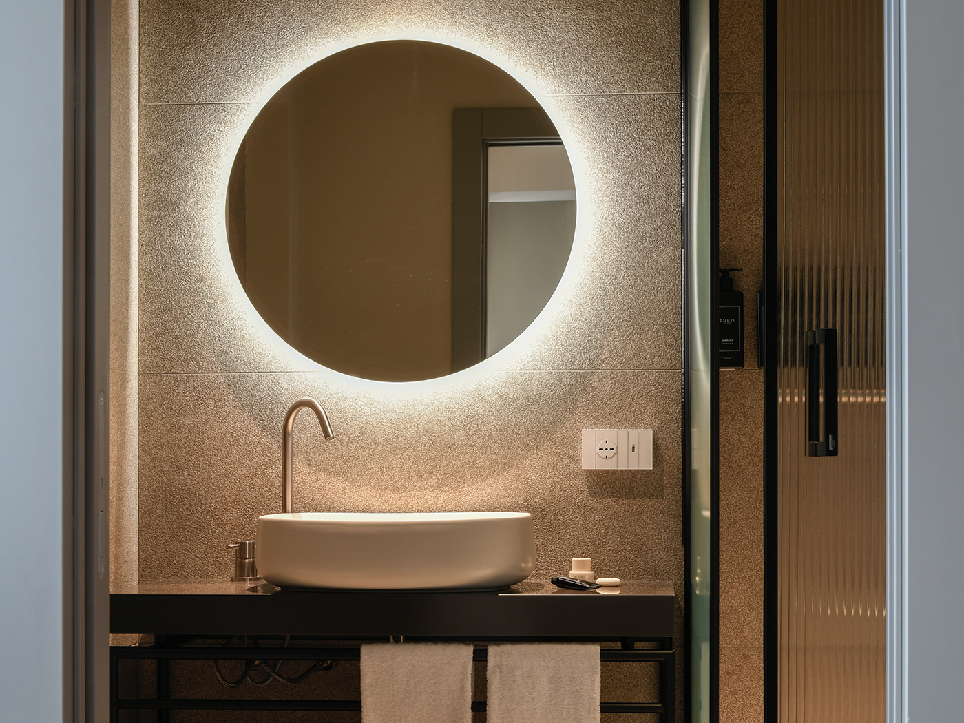 Hotel Windsor Junior Suite V2 R 09