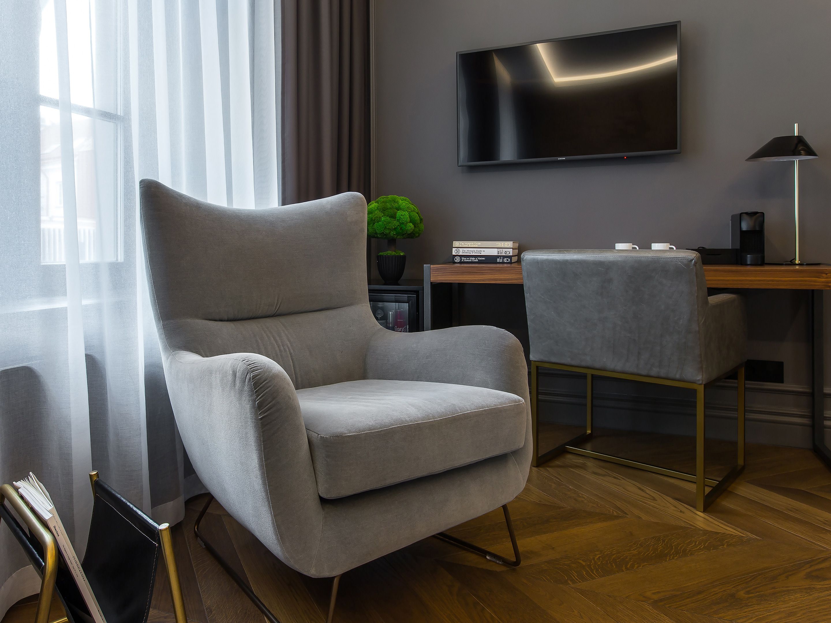 Artist's Studio Twin, Hotel Pacai