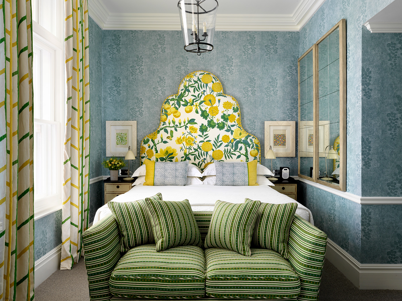 Covent Garden Superior Room R 01