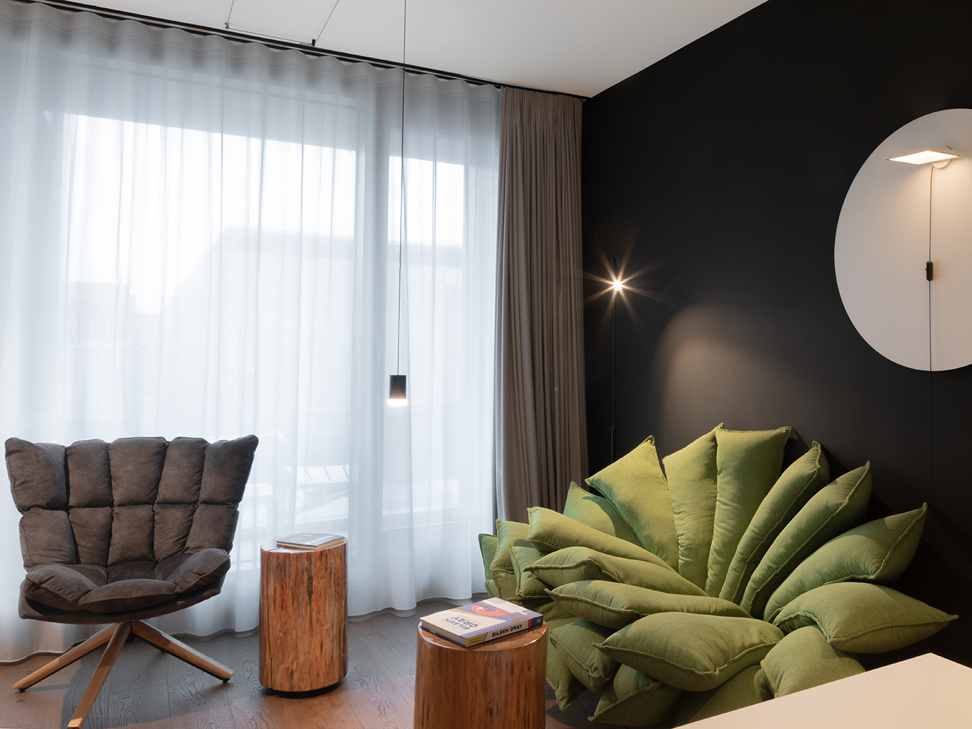 Kpm Deluxe Balcony R 04