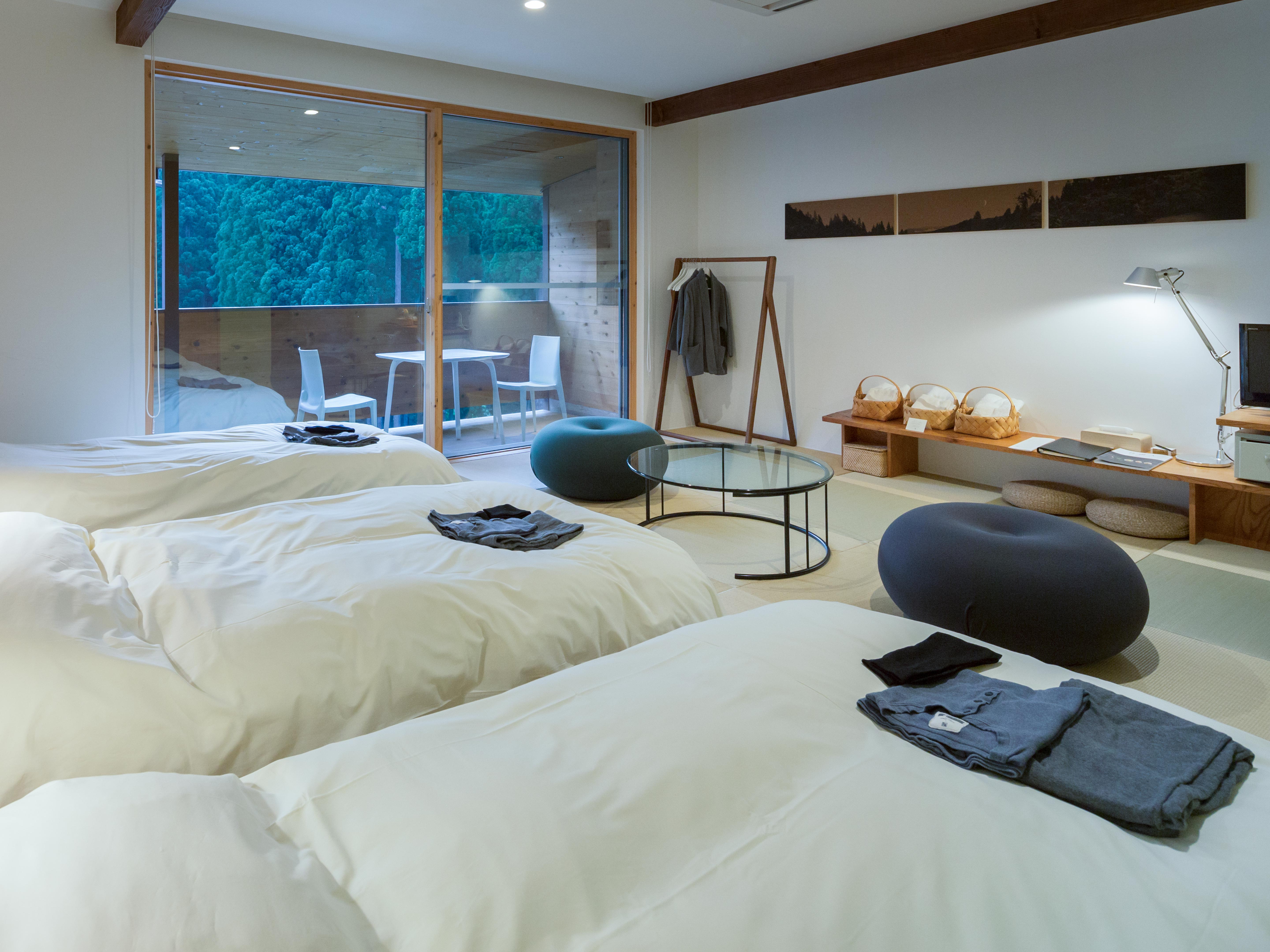 Satoyama Jujo 304 Tatami Triple R 02