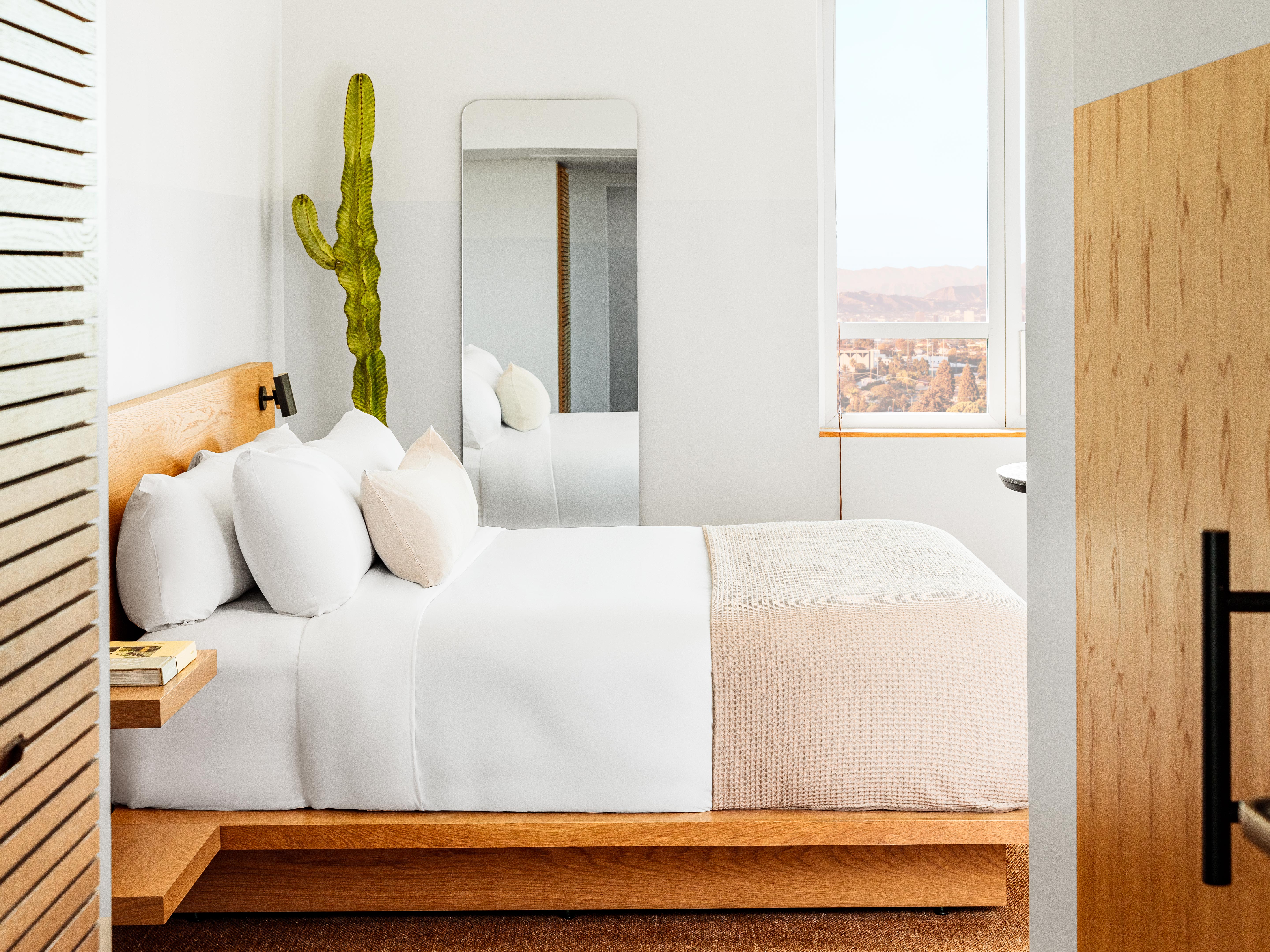 Hotel June Two Bedroom Studio R 3