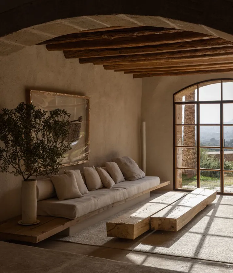 Es Raco D Arta Interior Design