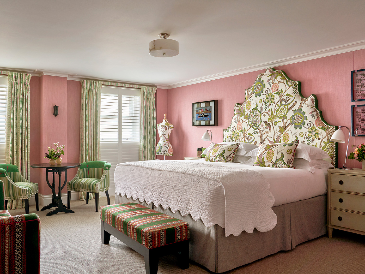 Knightsbridge Deluxe Room R 02