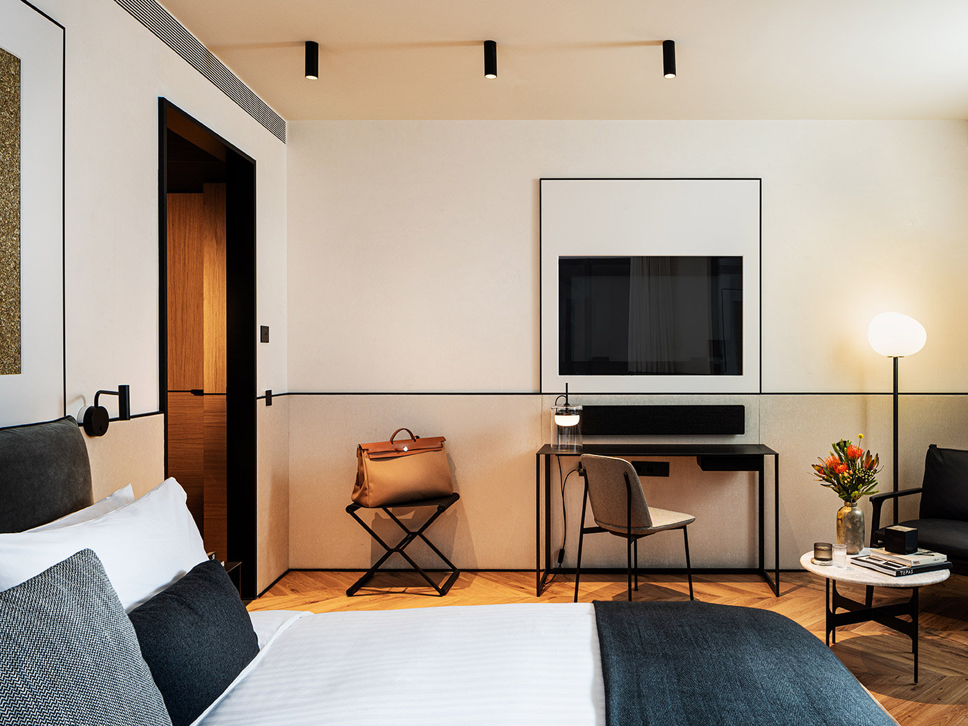 Juno Hotel Sofia Cosy King R 02