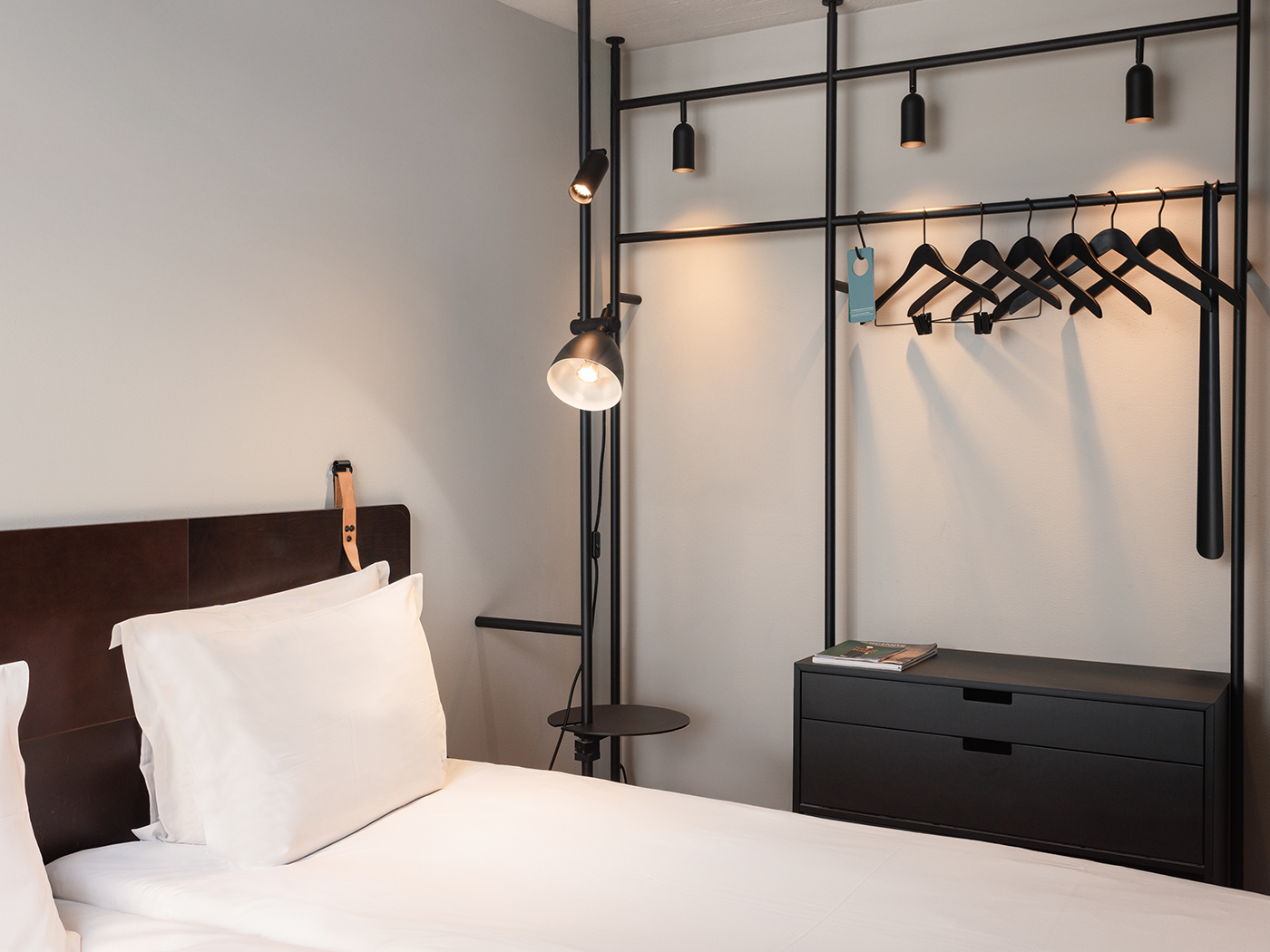 Blique By Nobis Lewerentz Double R 02