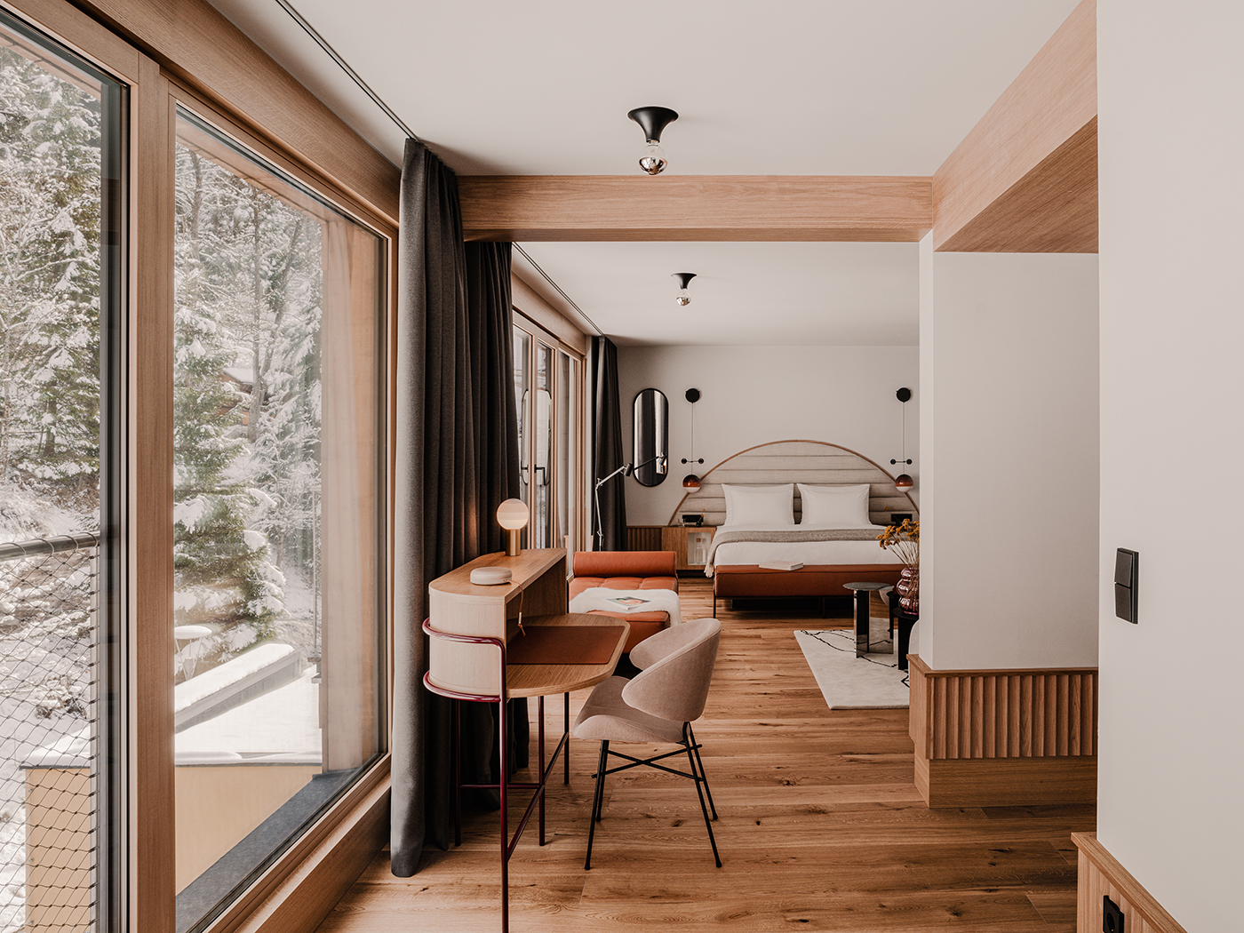 The Comodo Mountain Suite V2 R 04