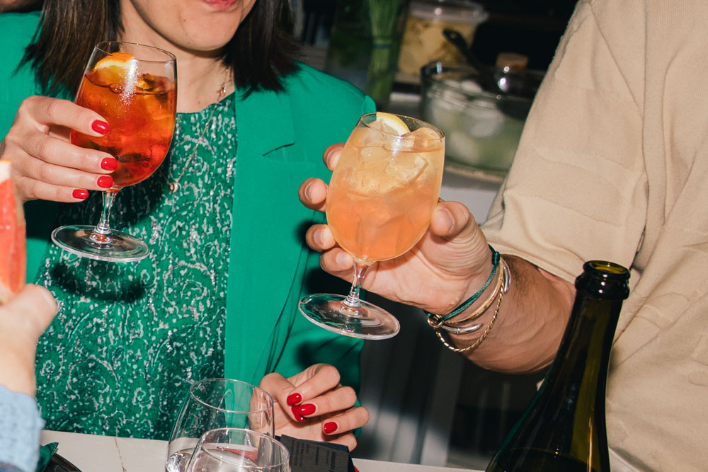 DH SALES24 S Sydney Travelpro 0115