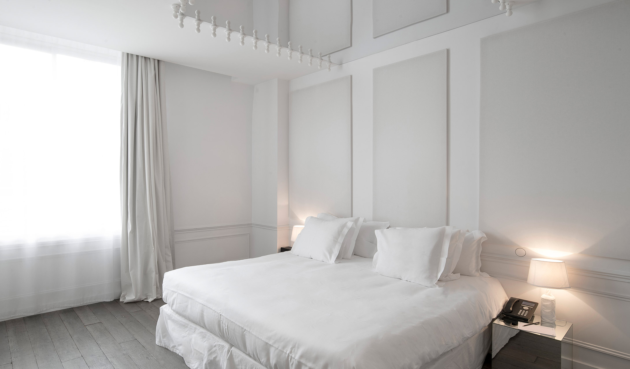 G 12 La Maison Champ Elysees