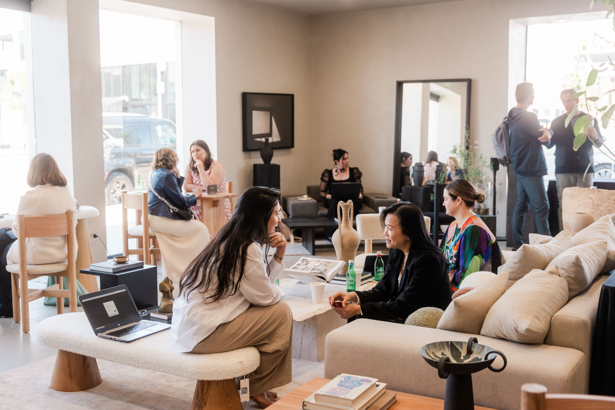 DH SALES23 Sessions LA 06