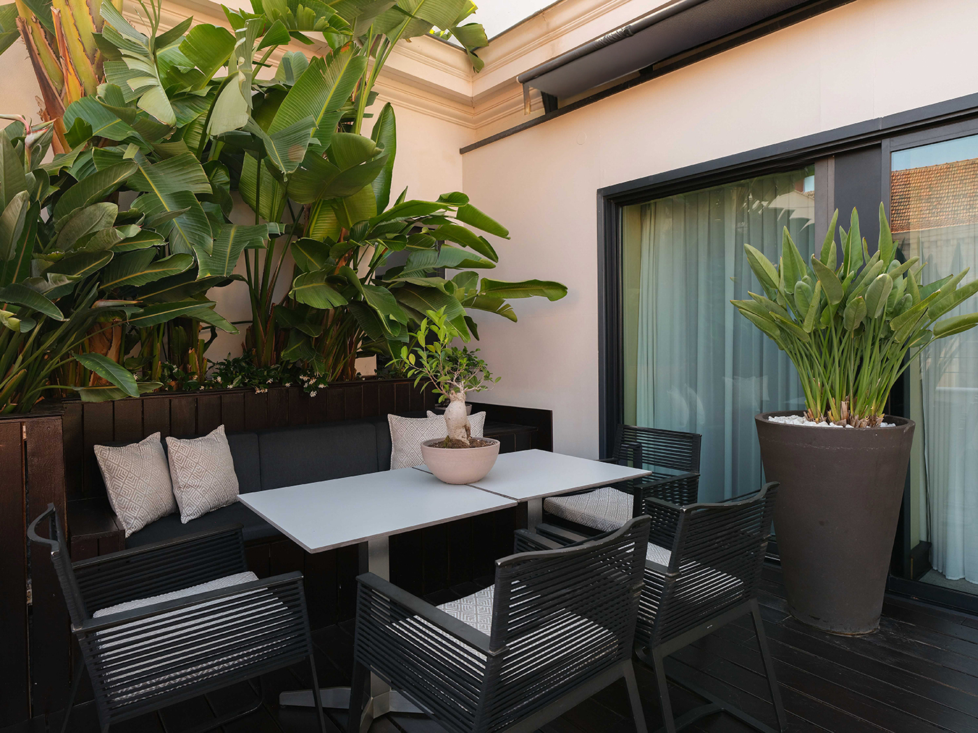 Five Seas Suite Terrace R 06