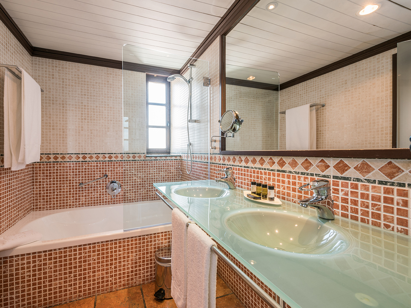 Hospes Palacio De San Esteban Dreamer Triple Room R 05