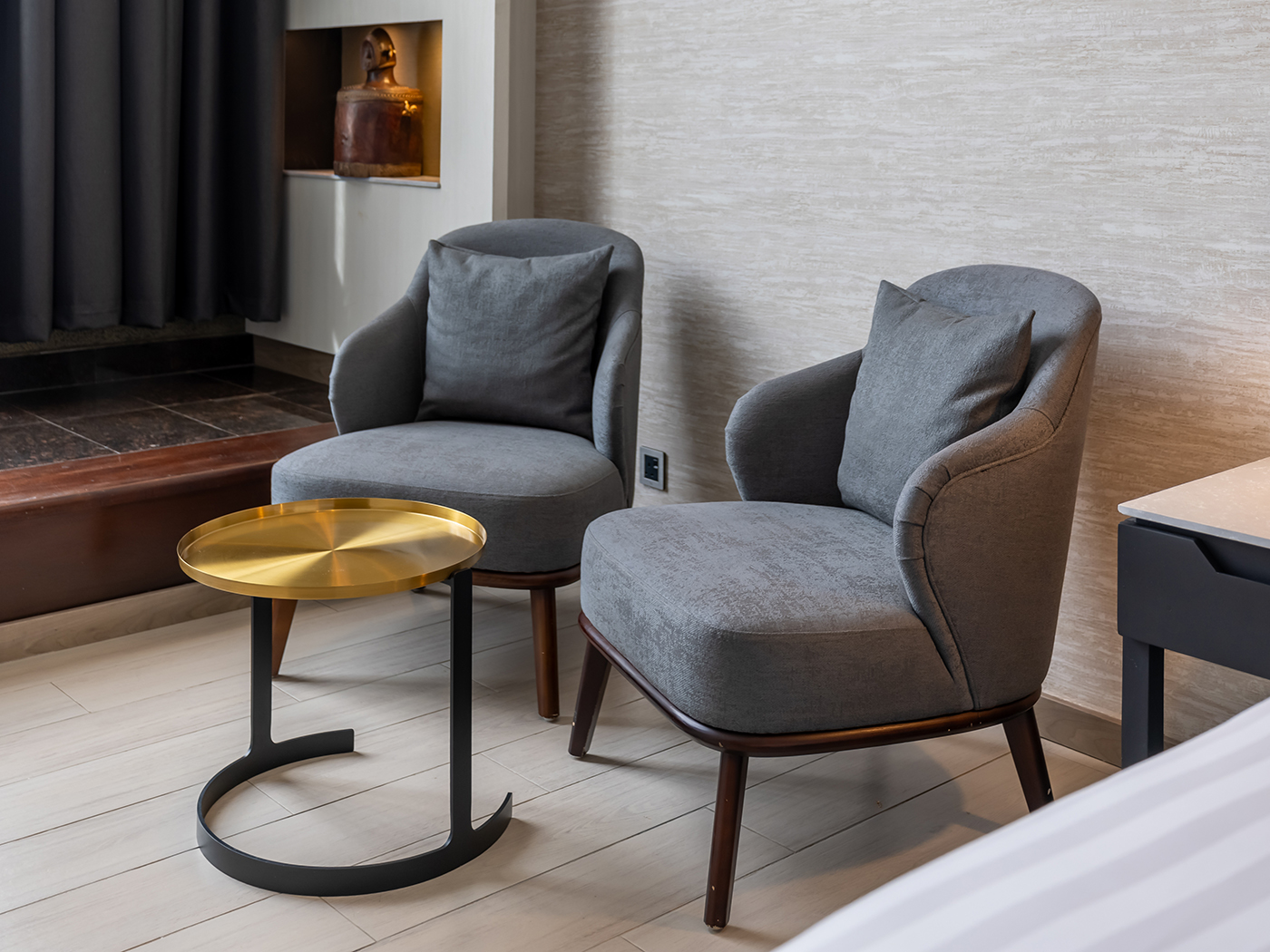 Tribe Hotel Loft Business Suite V3 R 05