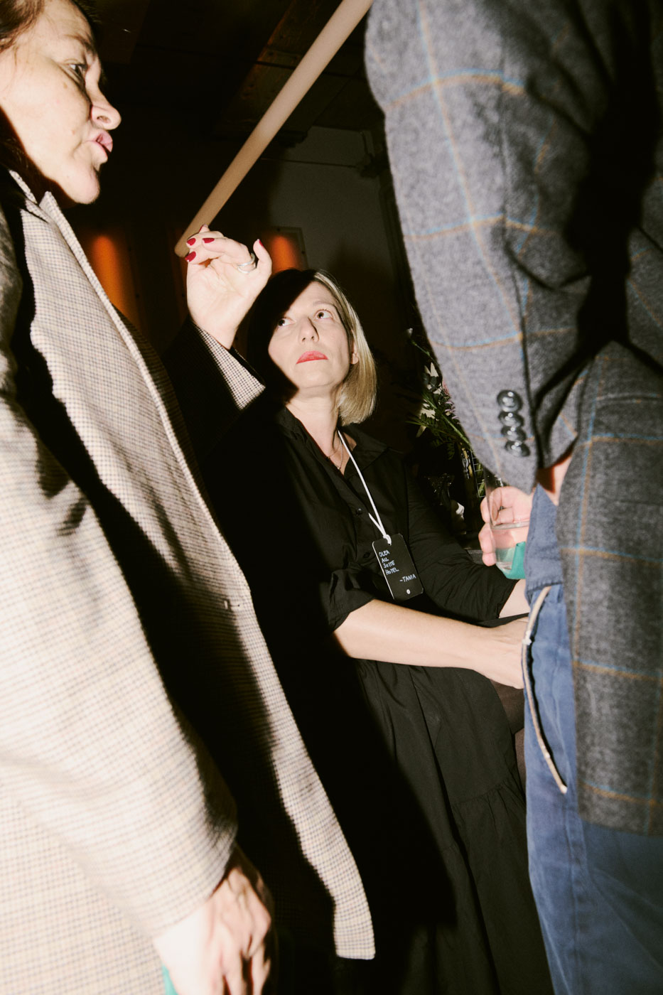 DH24 SALES AEW Geneva Travelpro 25