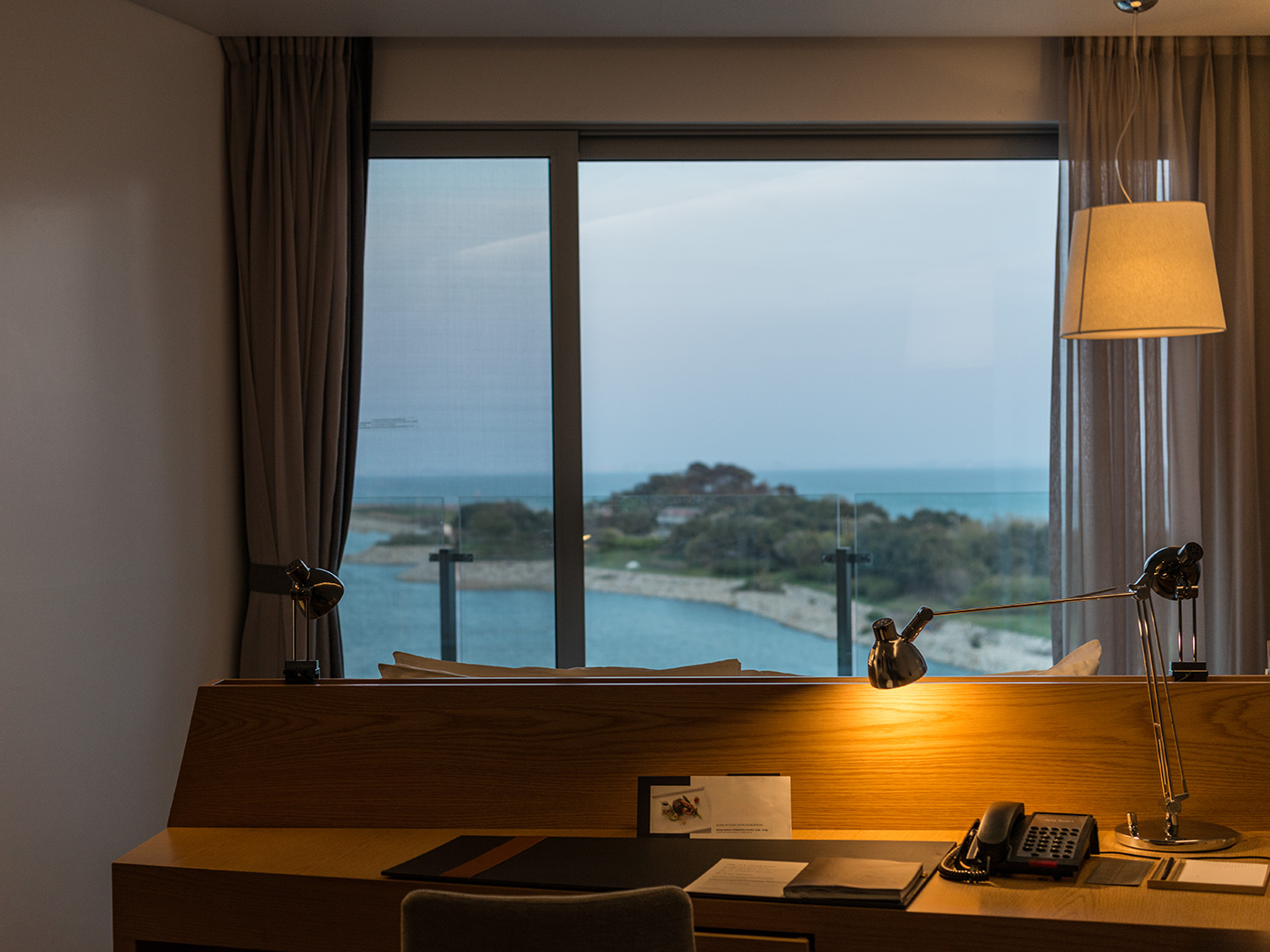 Nest Hotel Deluxe Double Seaside View R V2 03