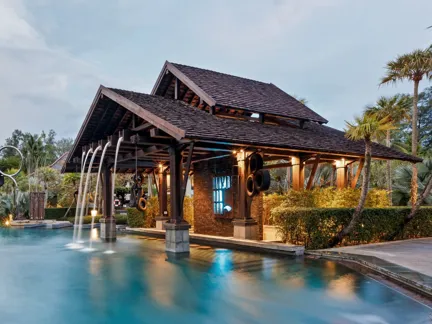 18 Top Tropical Modernist Hotels The Slate Architecture Pool Art