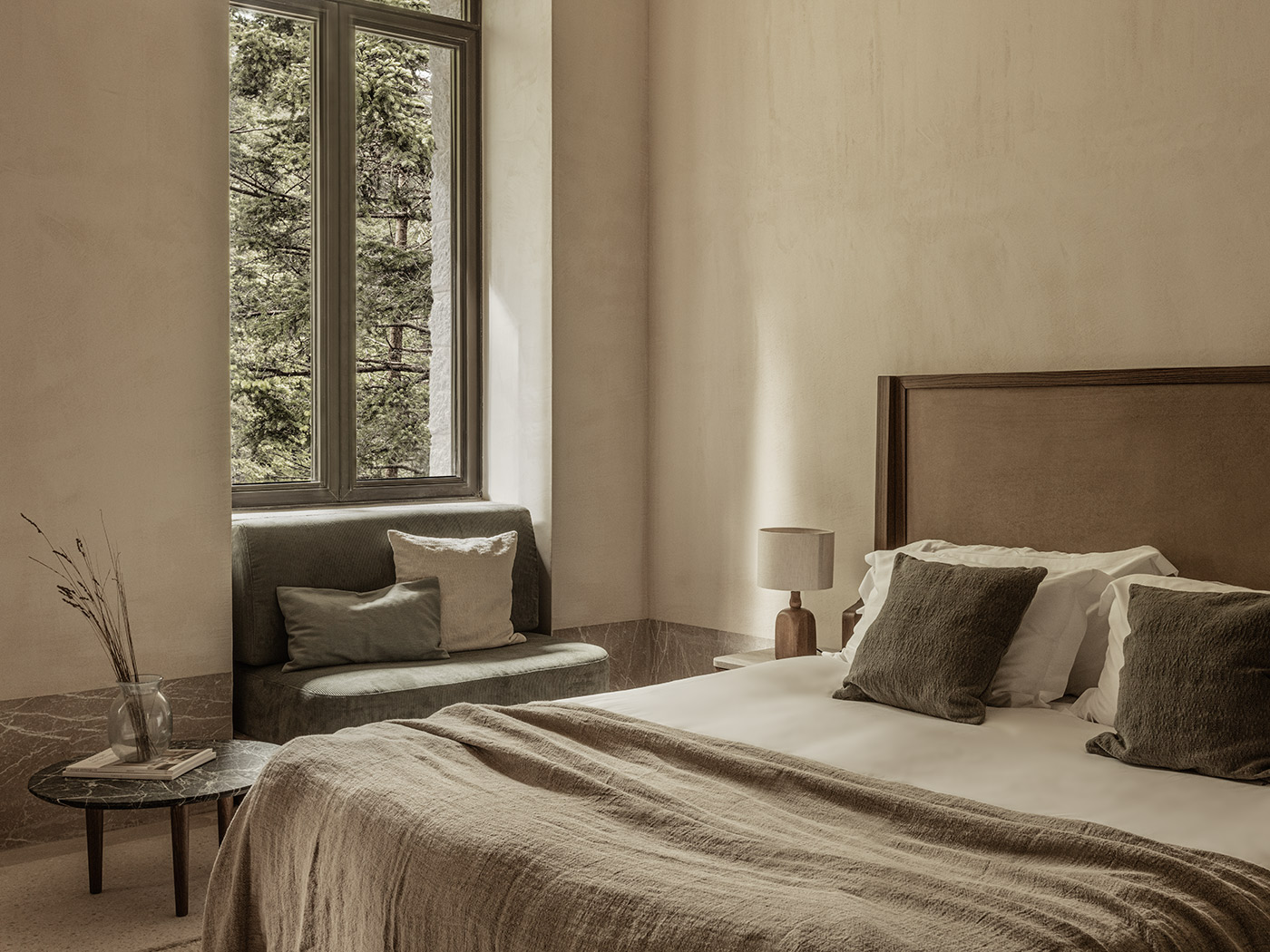 Manna In Forest Room R V3 01