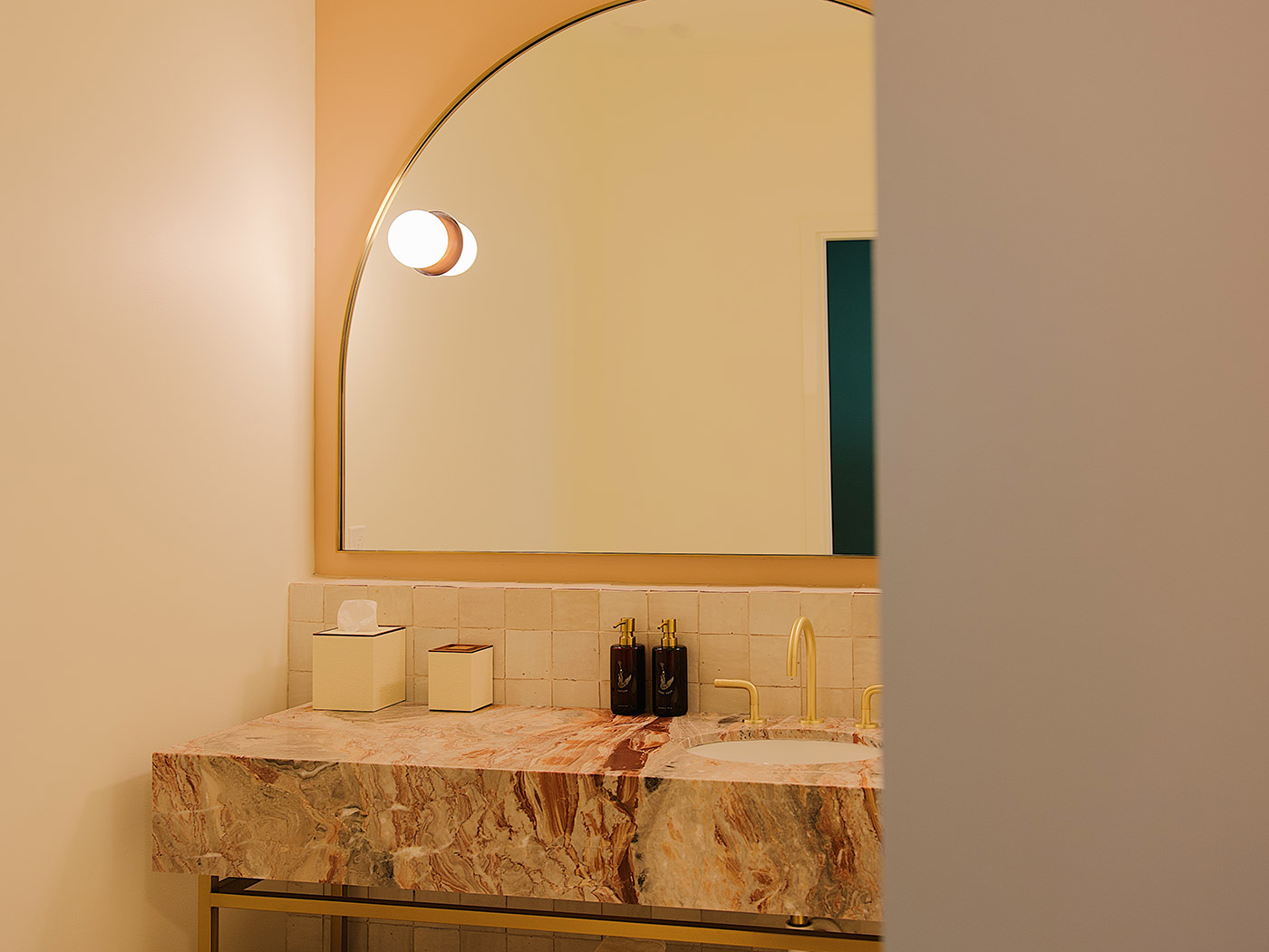 Municipal Grand Large Queen R 04