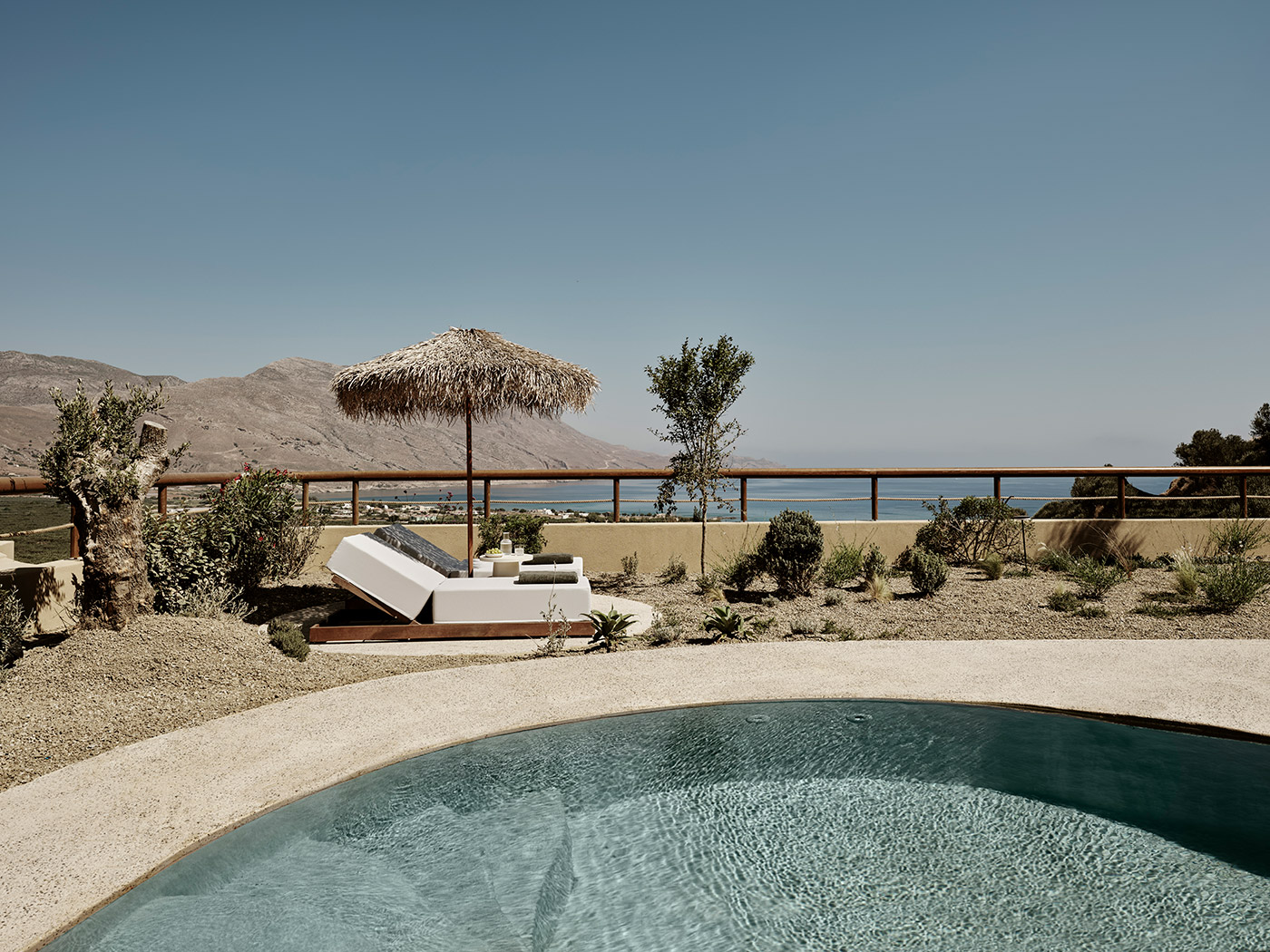 Tella Thera Grand Suite R 05