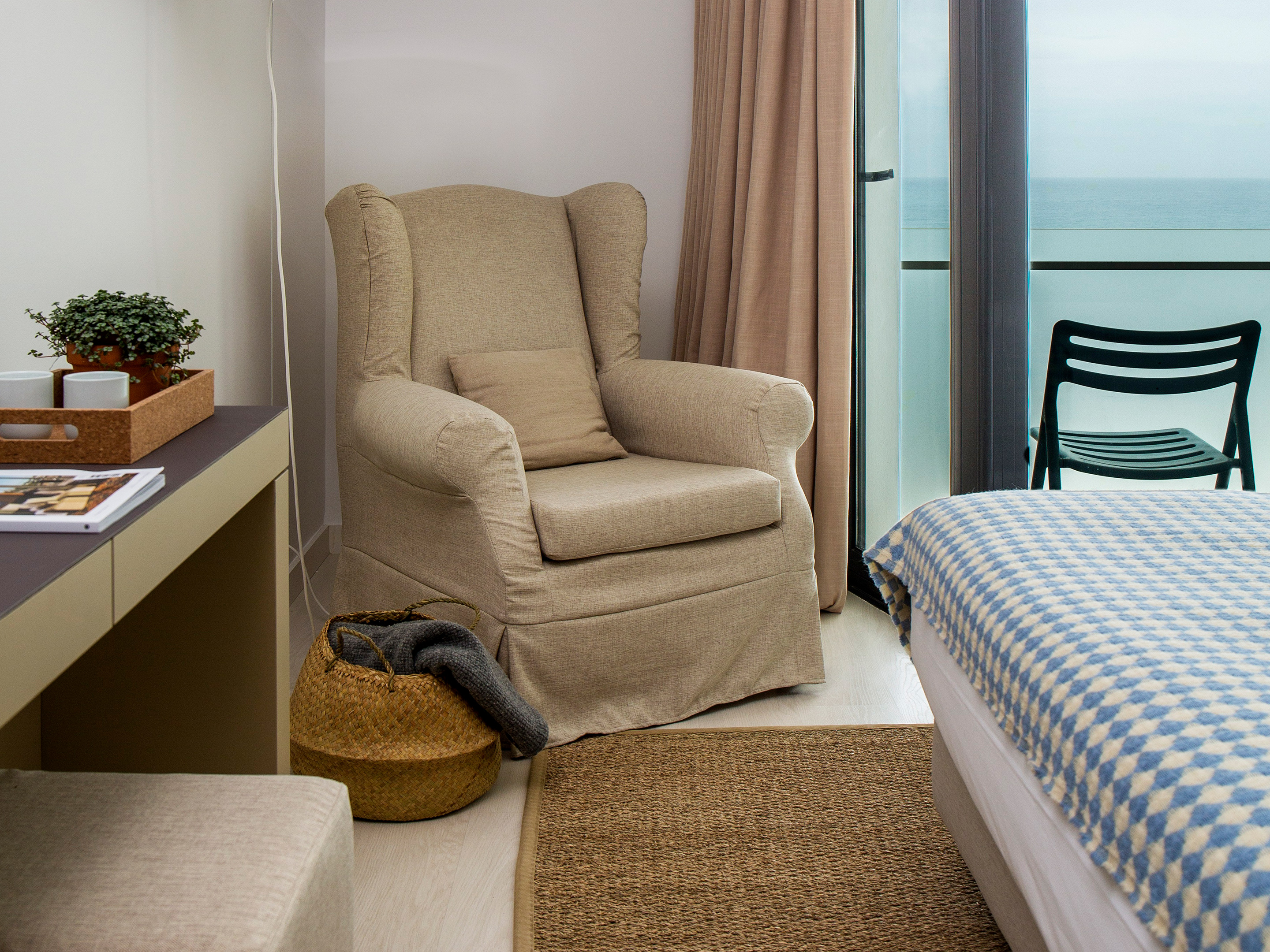 Double Partial Sea View, Memmo Baleeira