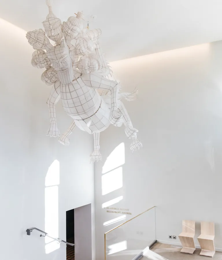 Hotel St George Theme Box 1 Art