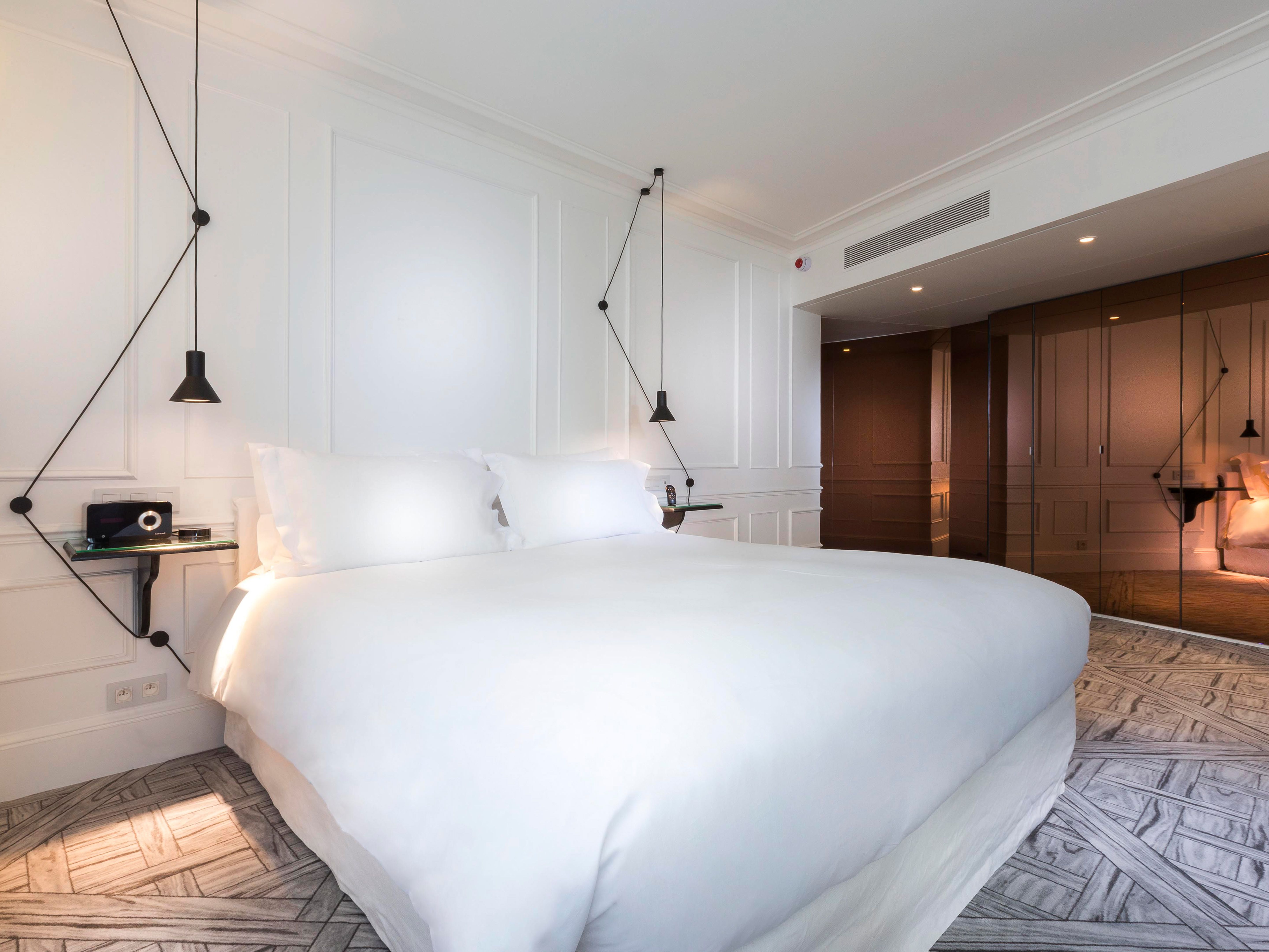 La Maison Champs Elysees Room in Paris