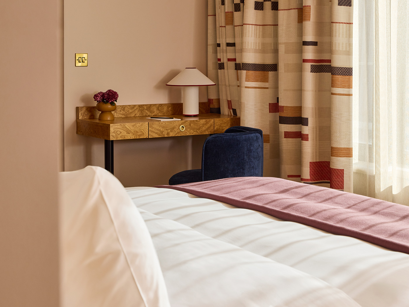 Sir Devonshire Square Sir Supreme R 09