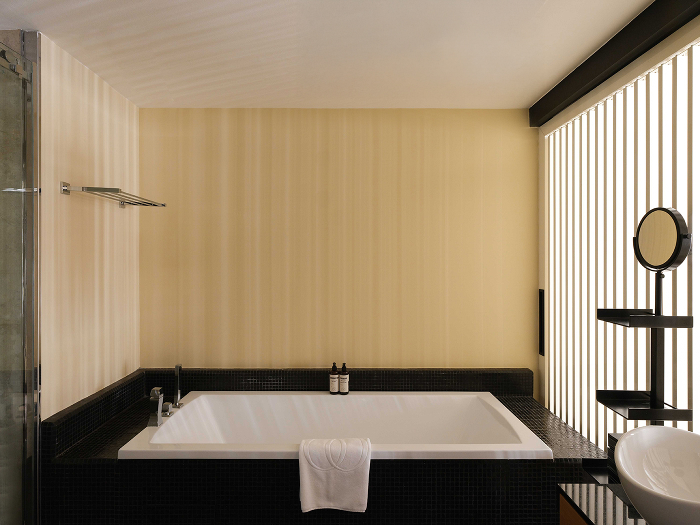 Five Seas Junior Suite V2 R 03