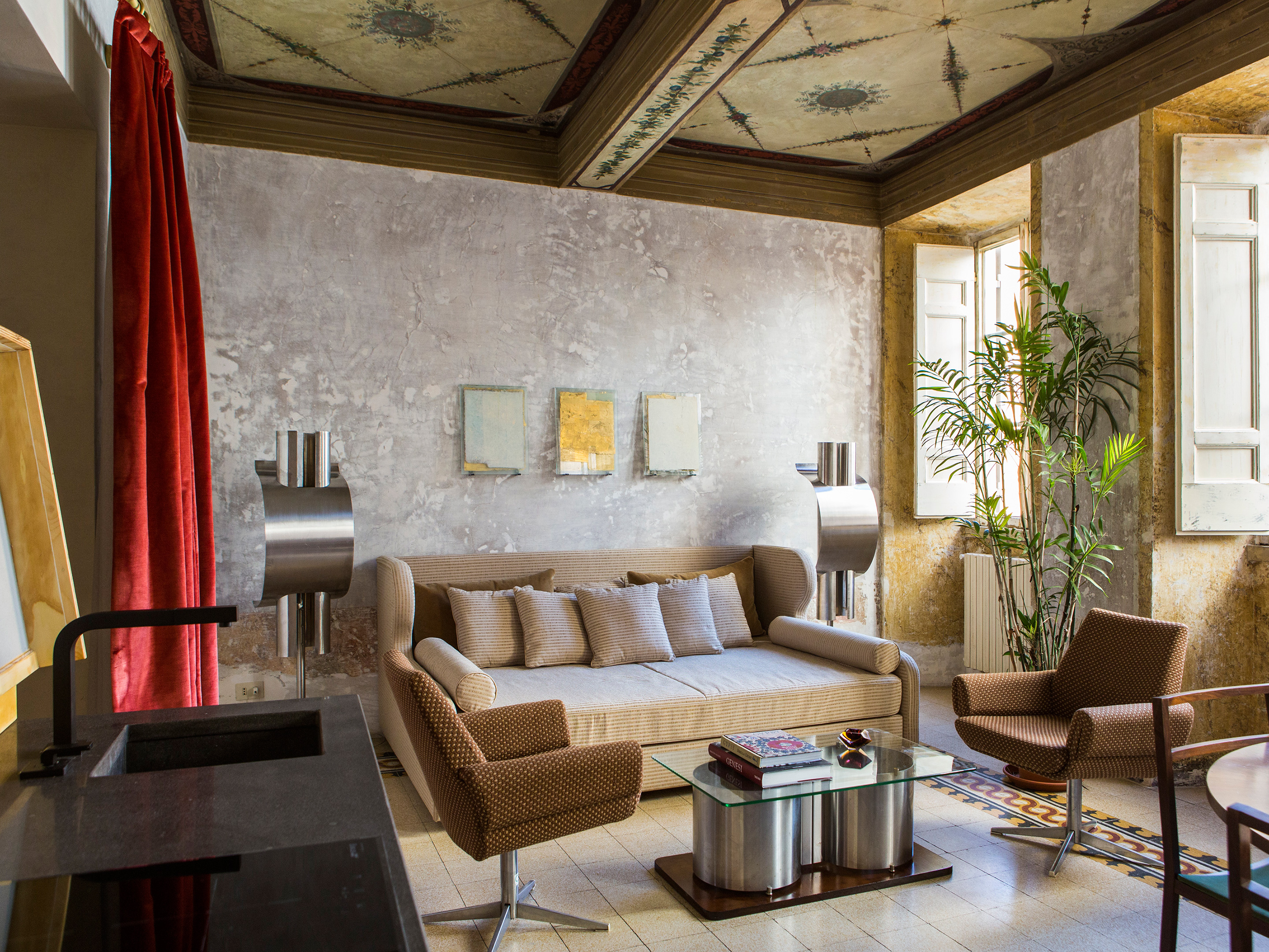 G Rough Suite Apartment R 4