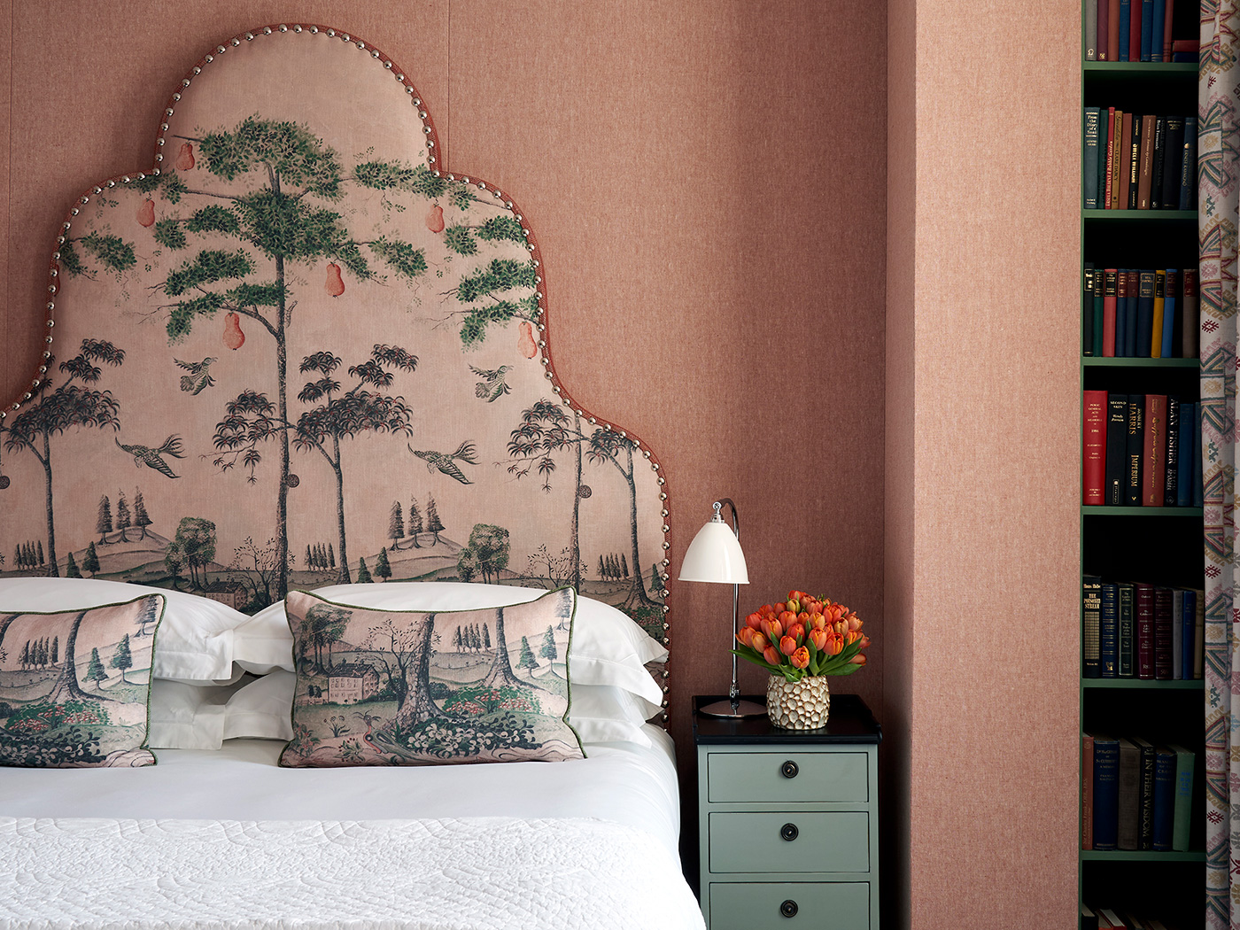 Charlotte Street Luxury Room R 02