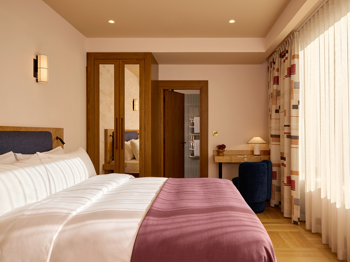 Sir Devonshire Square Sir Supreme R 05