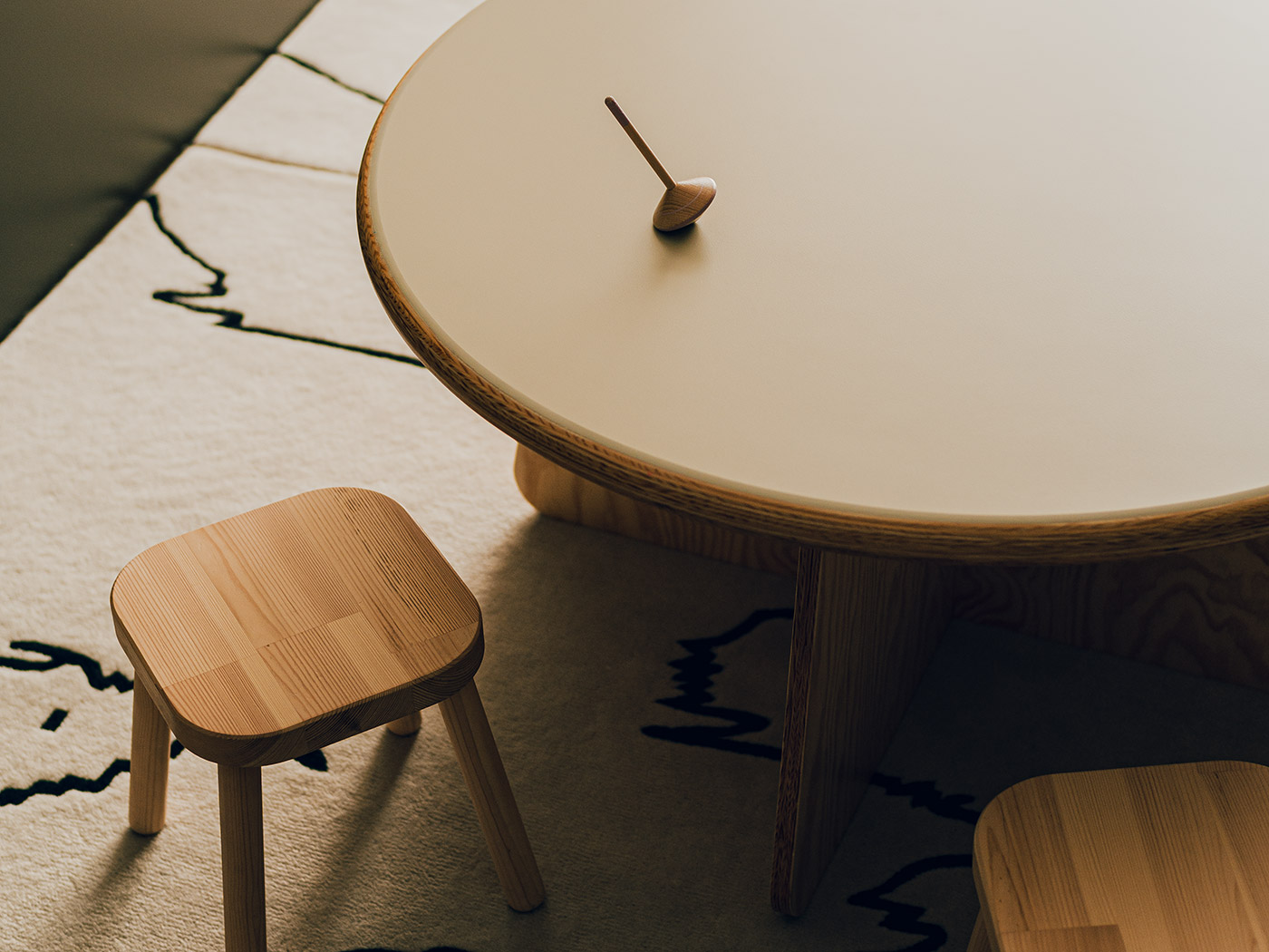 The Comodo Family Room Mountain View V2 R 08