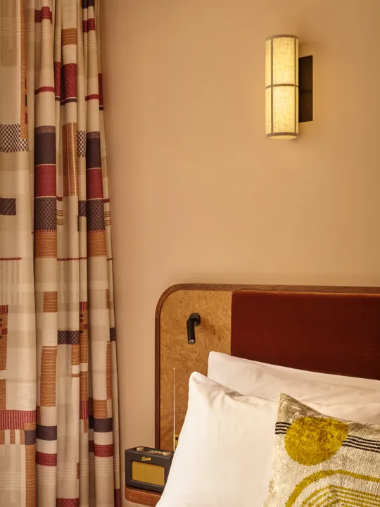 09 SP Sir Devonshire Square